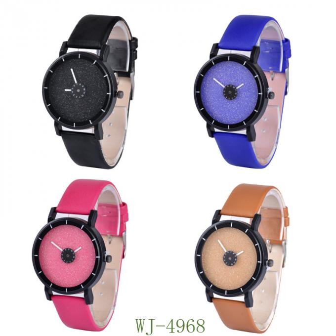 Os homens de venda quentes de WJ-7126 Vogue não olham nenhum dos relógios pequenos do OEM do logotipo preço baixo de couro dos relógios de pulso